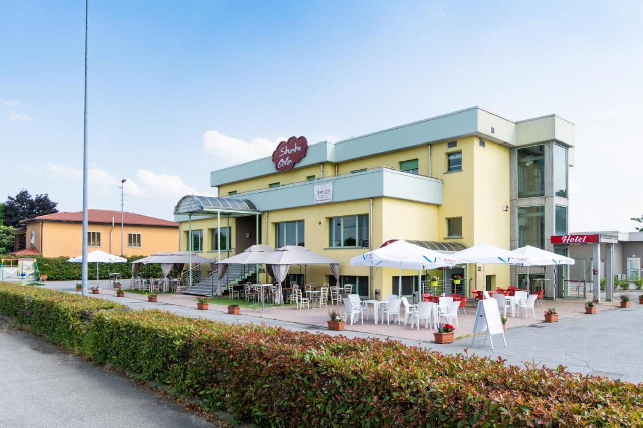 Hotel Nuvole Cingia De' Botti Exterior photo